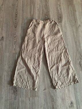 Wide Leg Linen Gachos Pants in Light Olive